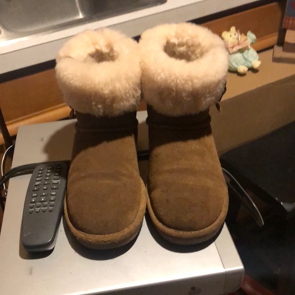 Bear paw boots size 7 - Picture 2 of 5